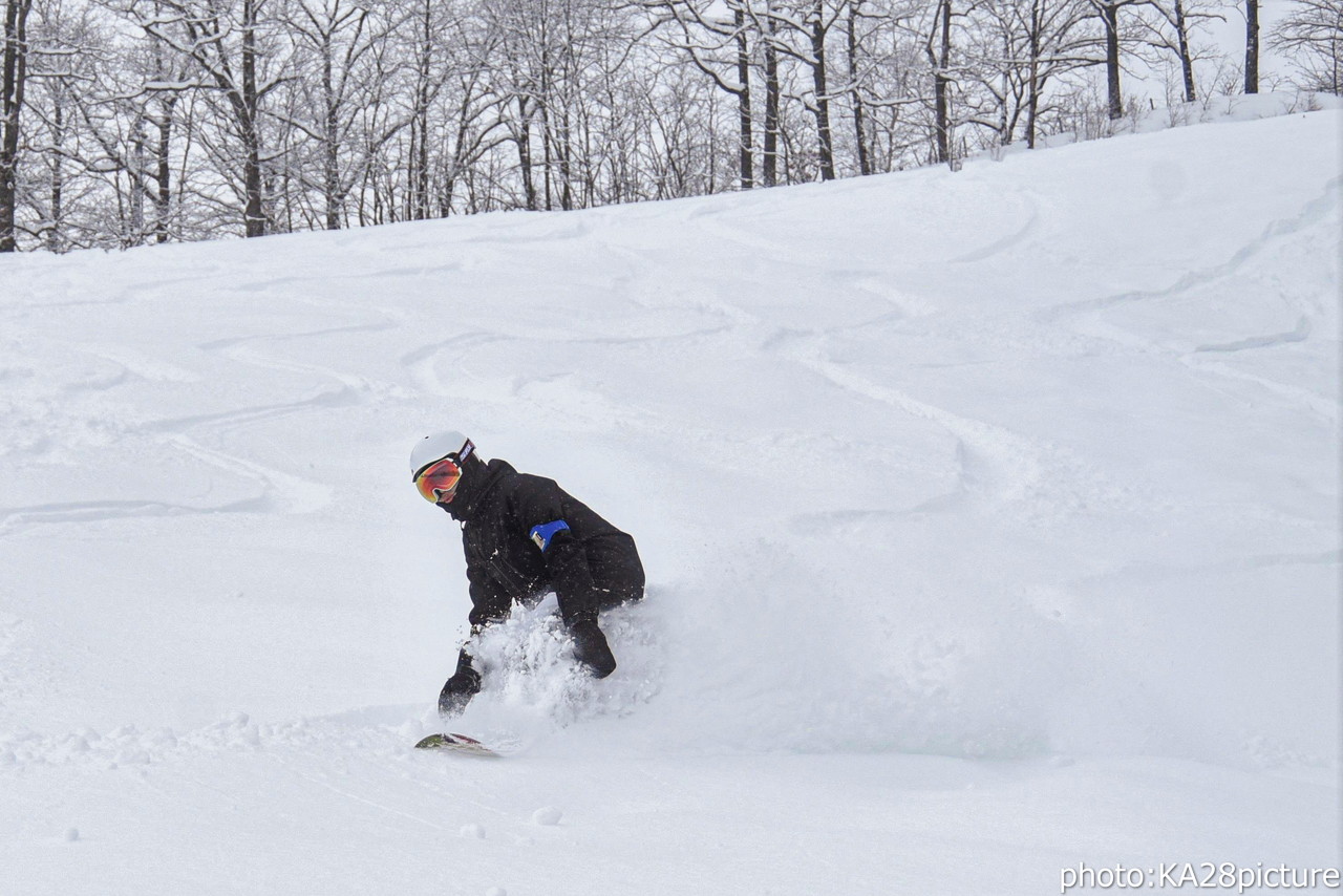 新嵐山スカイパーク・メムロスキー場　十勝エリアに待望の大雪＆パウダースノーがやって来た！歓喜のノートラックライディング(^^)v